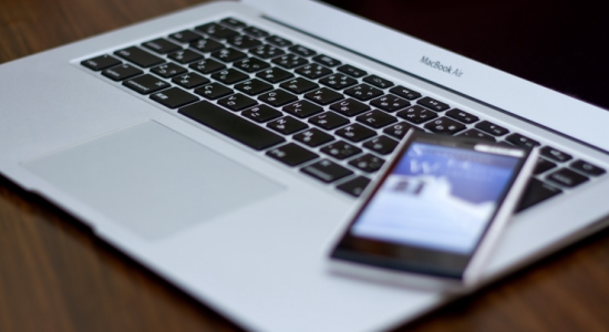 �o�C�i���[�I�v�V�����̃p�\�R���ƃX�}�z�Ƃ̑���